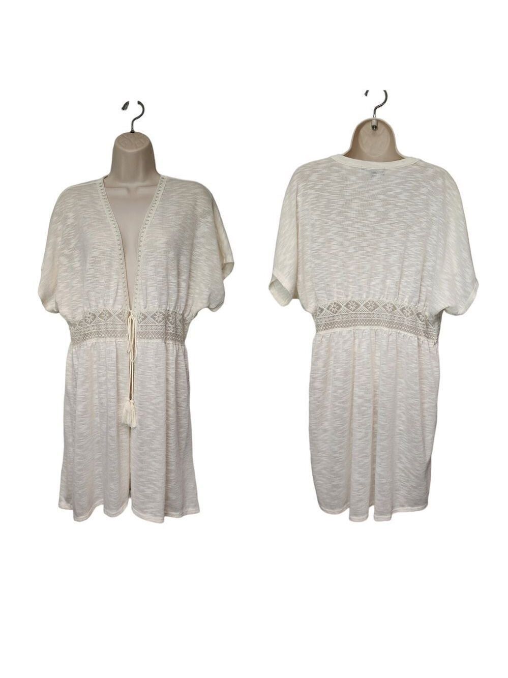 Almost Famous V-Neck Kimono Short Sleeve Tie Waist Lace Accent Cardigan Cream XL
